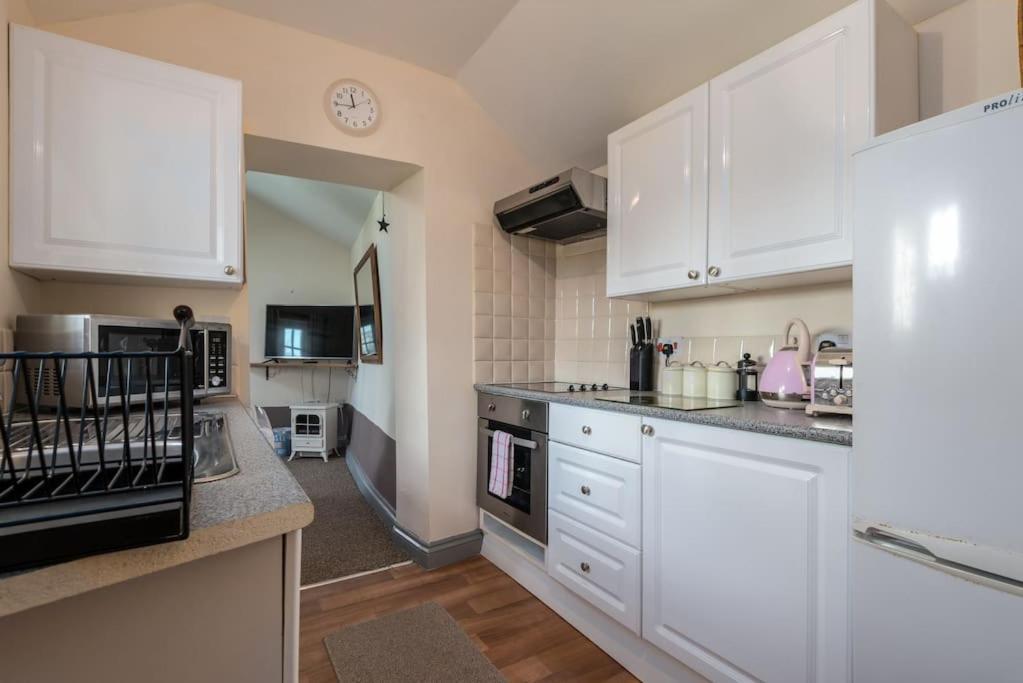 Coastal Cottage 'The Garden Cottage ' Hartland Extérieur photo